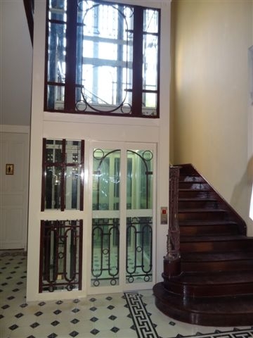 Elevator Main Stair